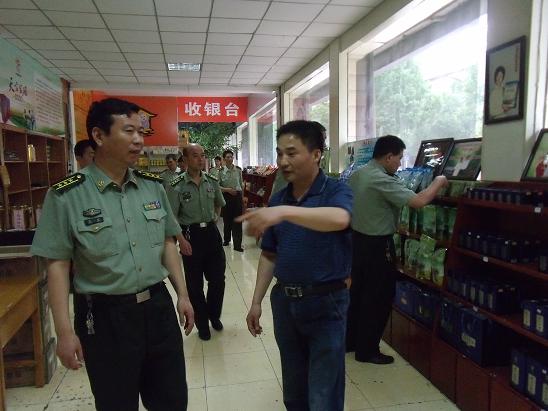 石台县人武部到天方开展主题教育活动